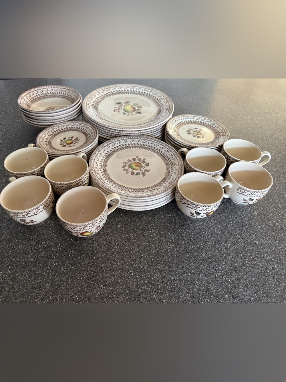 44pc Johnson Bros Staffordshire Fruit Sampler Dinner Salad Bowl Bread Cup Saucer
